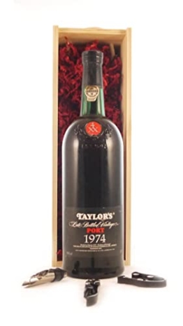 Taylor's Late Bottled Vintage Reserve Port 1974 MAGNUM in einer Geschenkbox, da zu 3 Weinaccessoires, 1 x 1500ml - 1